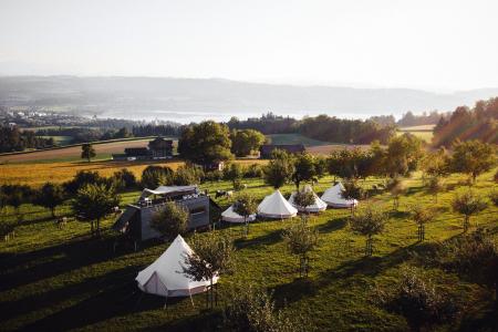 Wiesenwagen Luftaufnahme Archehof Neuhof